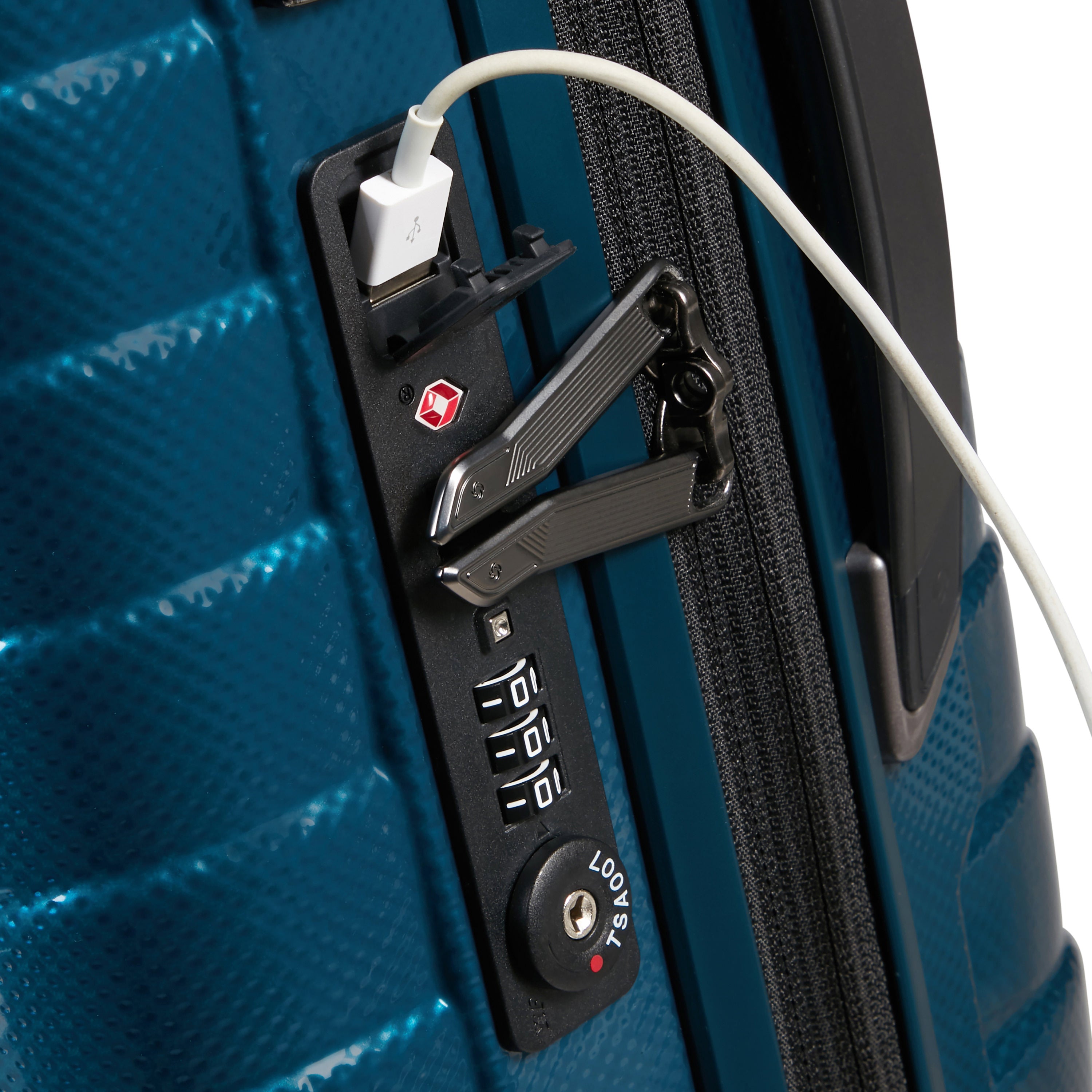 Ensemble Samsonite C-Lite 26