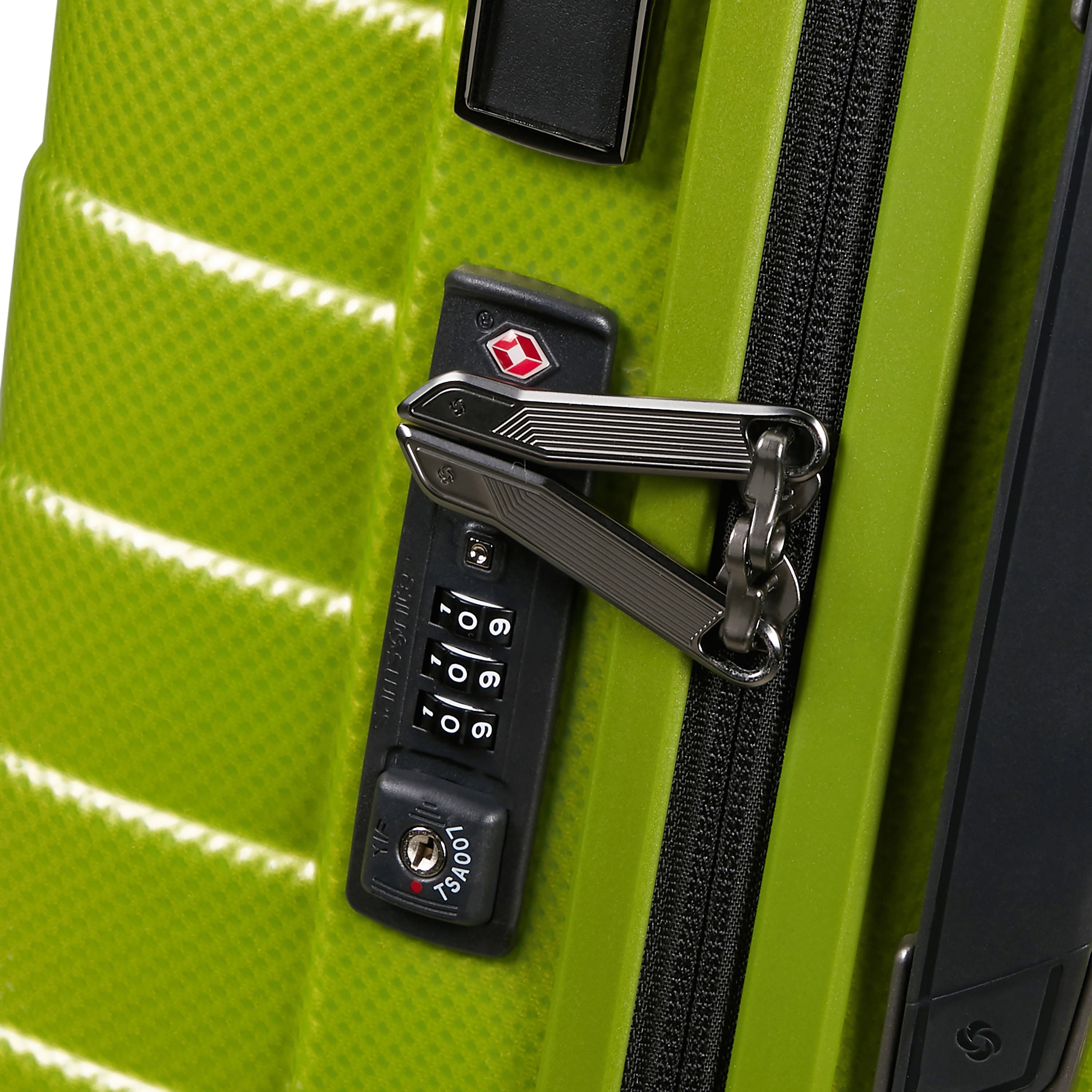 Ensemble Samsonite C-Lite 34