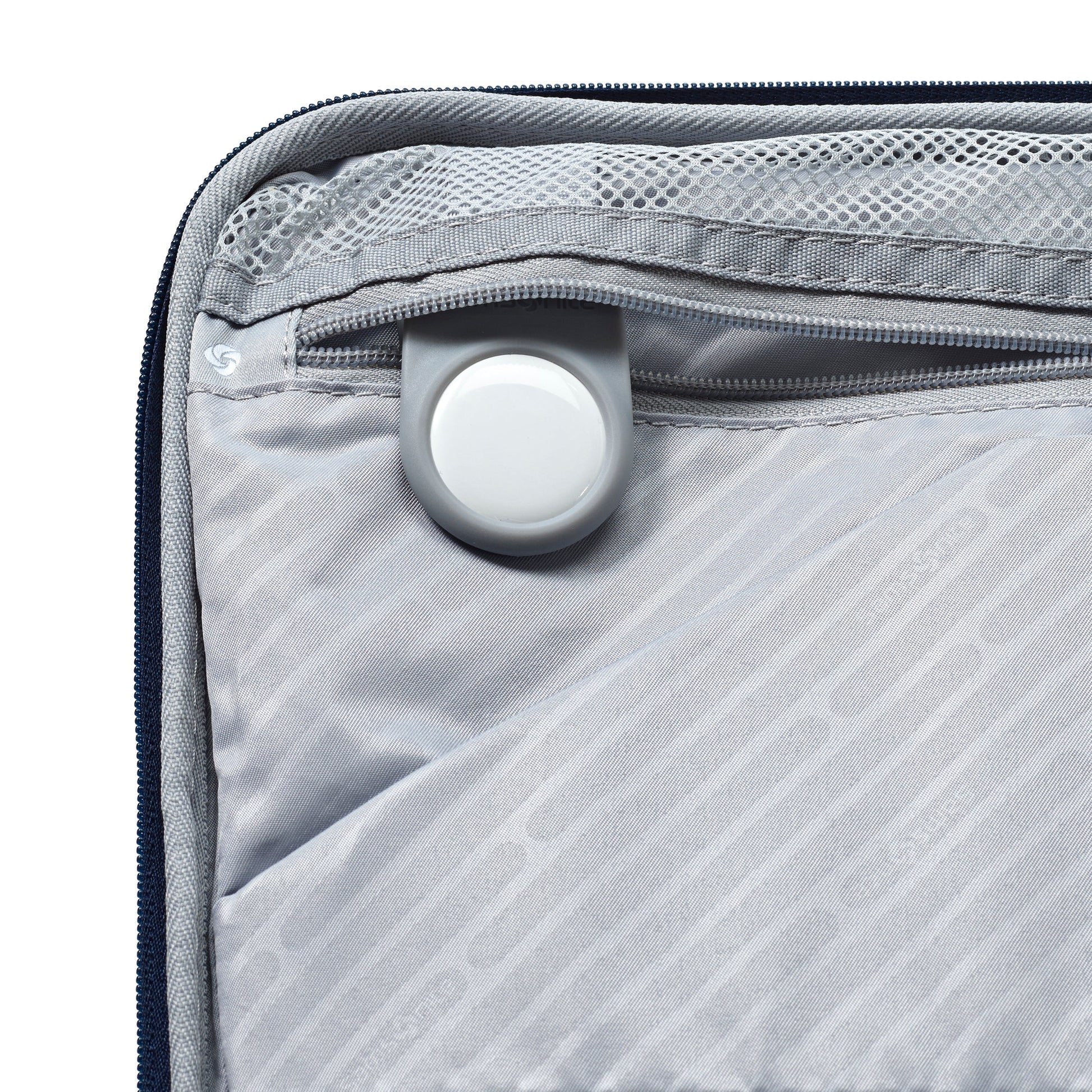 Samsonite Paralux Carry-on 18