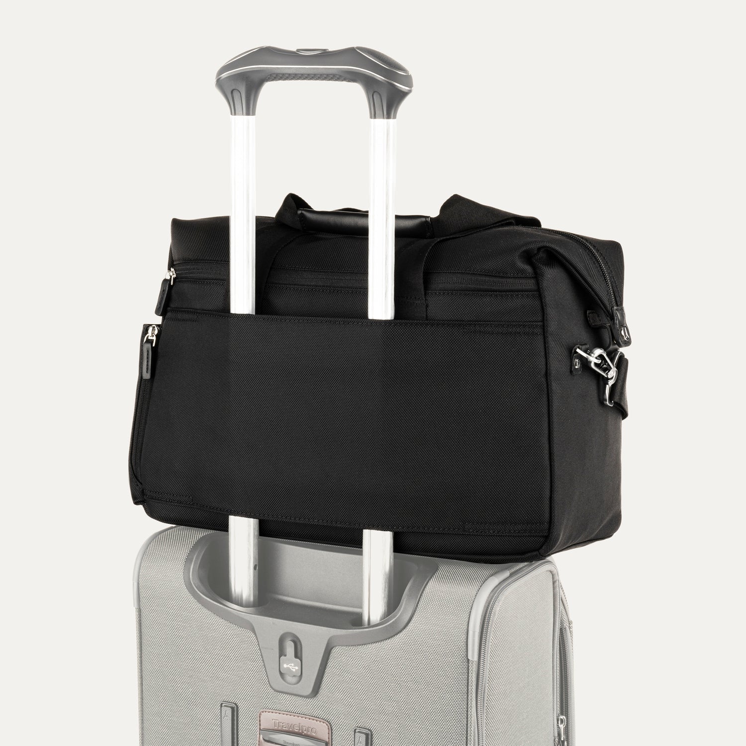 Travelpro Platinum® Elite UnderSeat Tote 6
