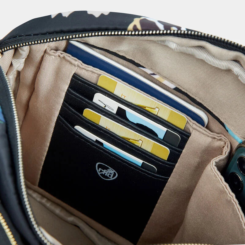 Travelon Anti-Theft Addison Small Crossbody 17