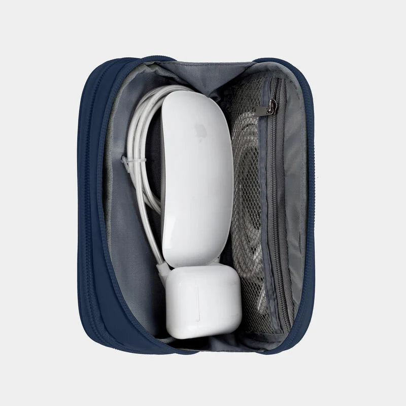Travelon 2-in-1 Jewelry & Tech Organizer 9