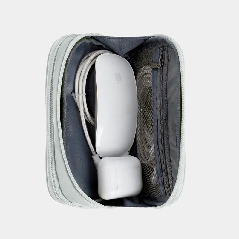 Travelon 2-in-1 Jewelry & Tech Organizer 27