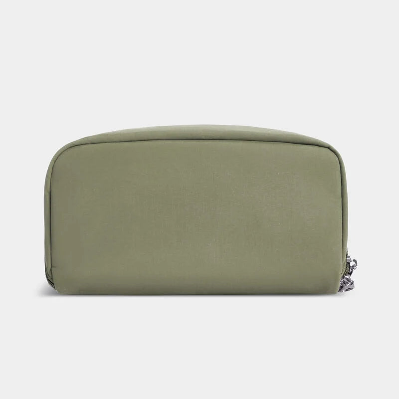 Travelon 180˚ Travel Toiletry Case 24