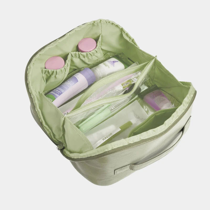 Travelon 180˚ Travel Toiletry Case 26