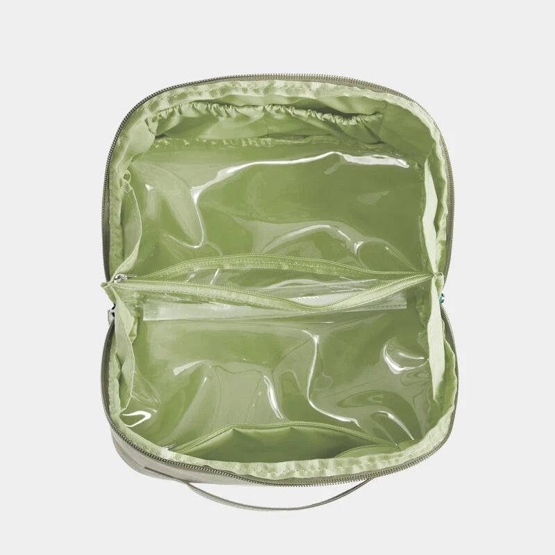Travelon 180˚ Travel Toiletry Case 28