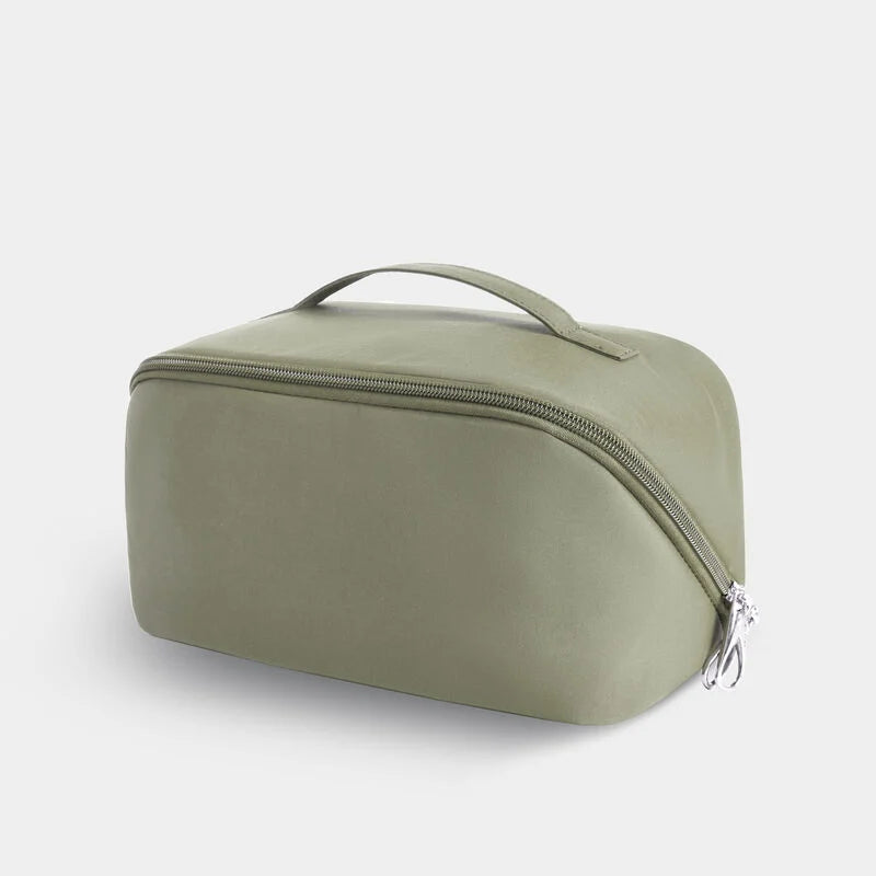 Travelon 180˚ Travel Toiletry Case 29