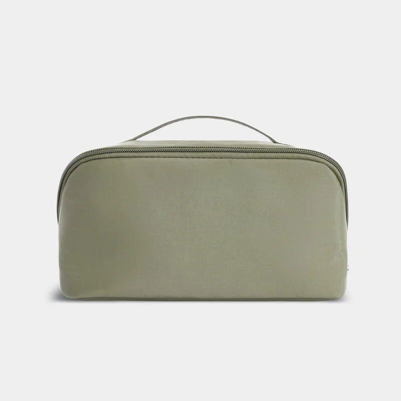 Travelon 180˚ Travel Toiletry Case 22