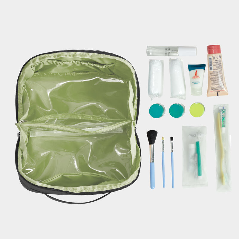 Travelon 180˚ Travel Toiletry Case 19