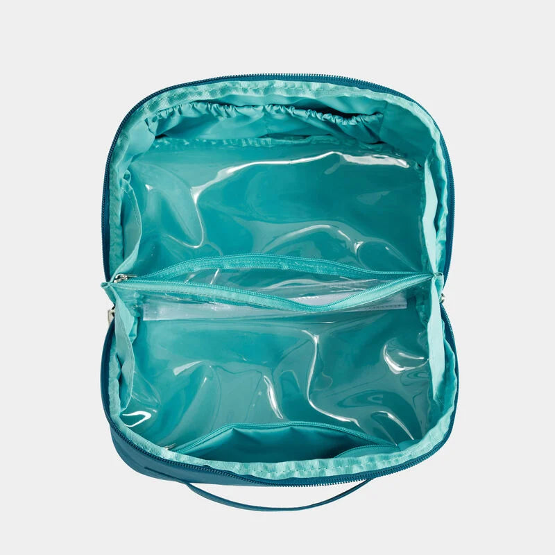 Travelon 180˚ Travel Toiletry Case 8