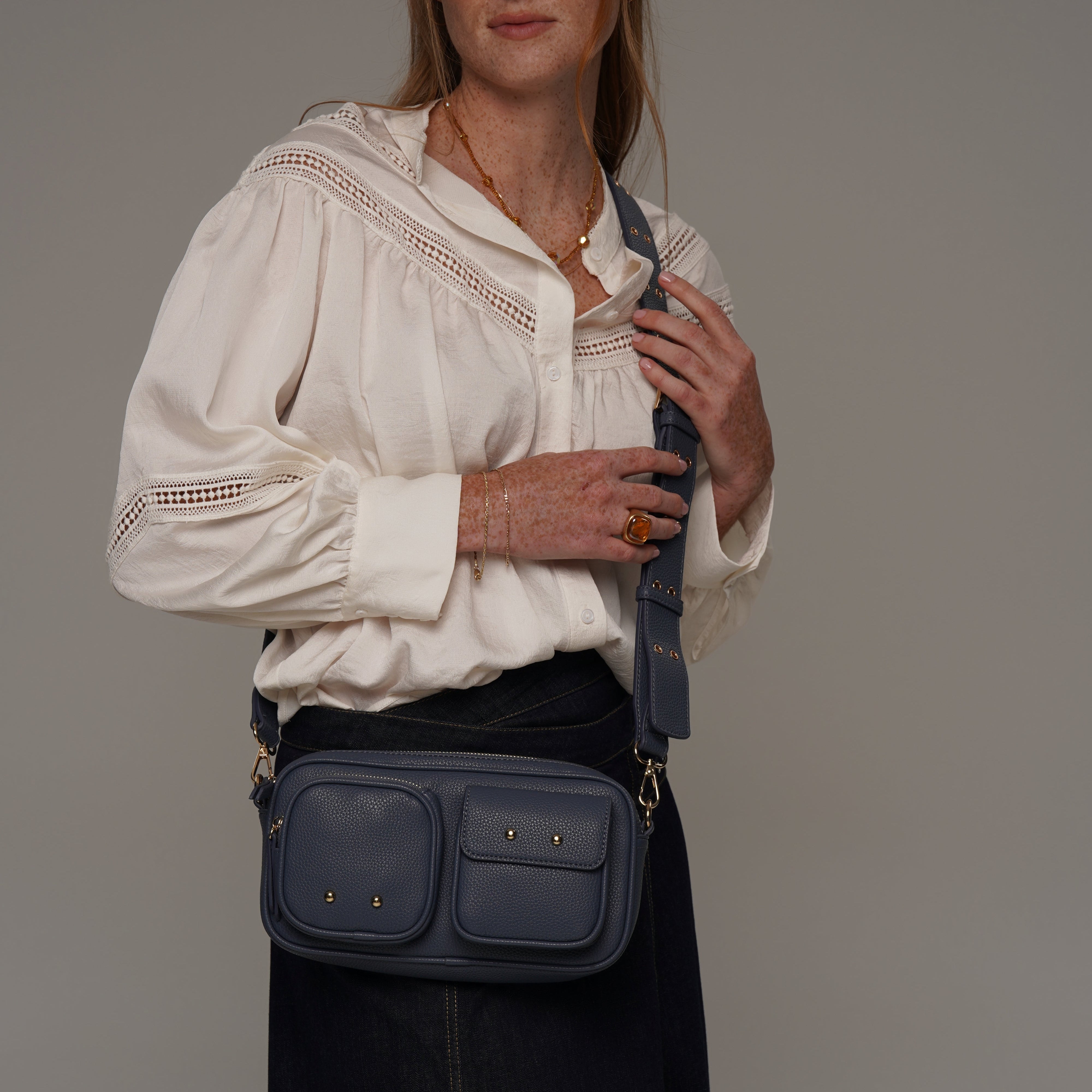 Zoe Crossbody Bag 7