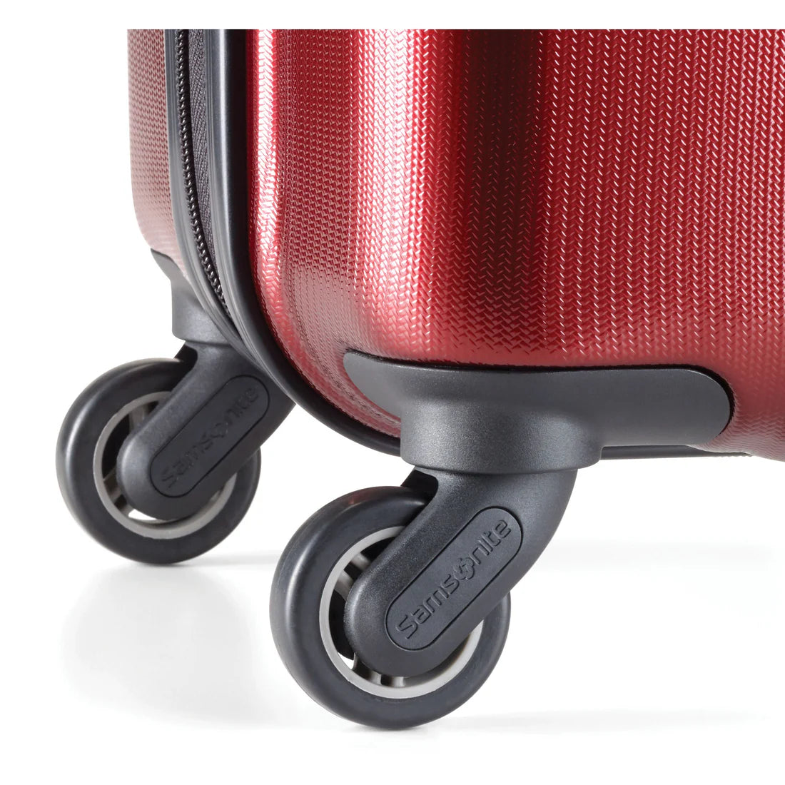 Samsonite Winfield™ NXT Carry-on 23