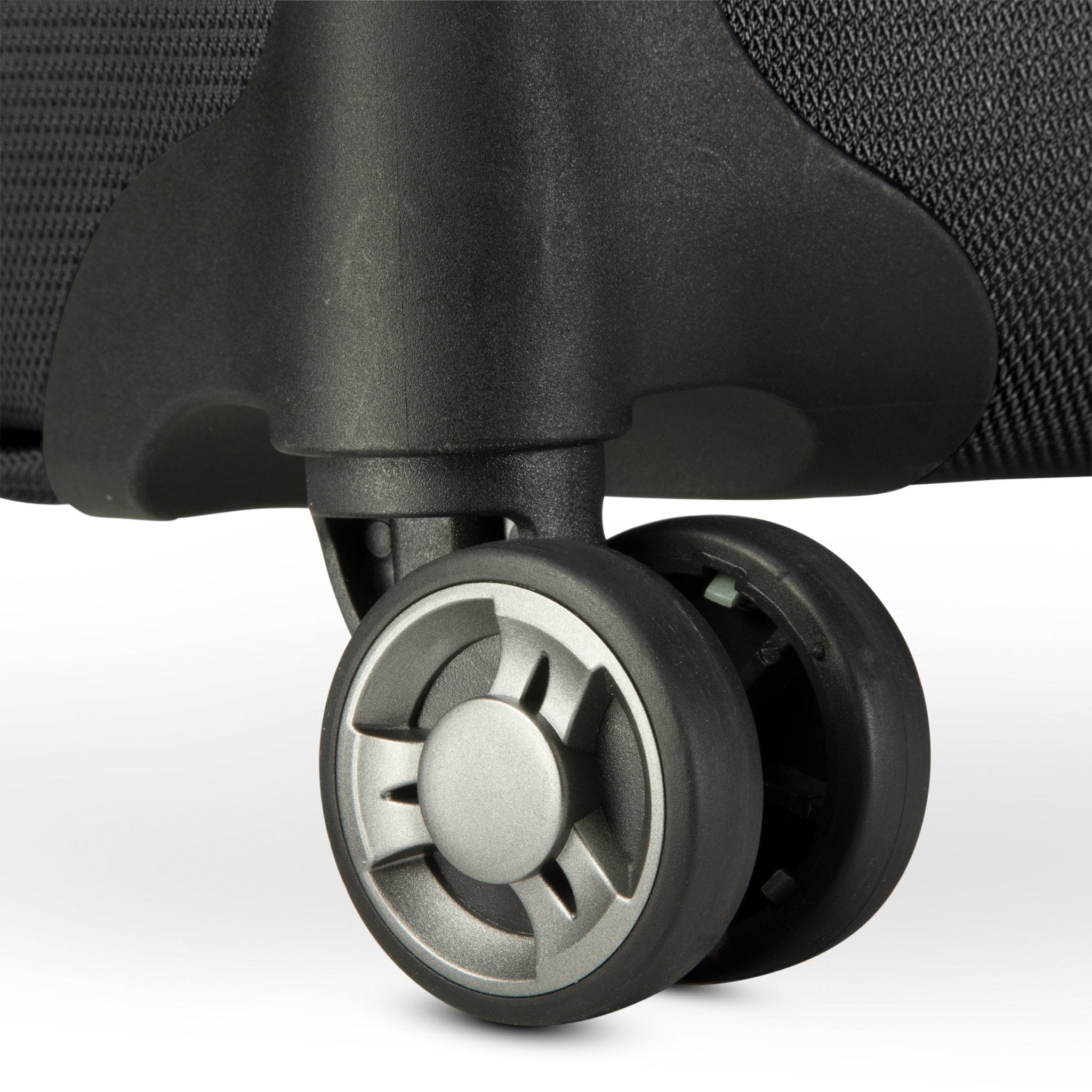 Ricardo Beverly Hills Avalon Carry-on 22